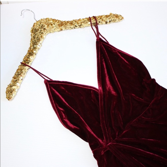LAST‼️Burgundy Maroon strappy velvet- dress - Picture 7 of 8